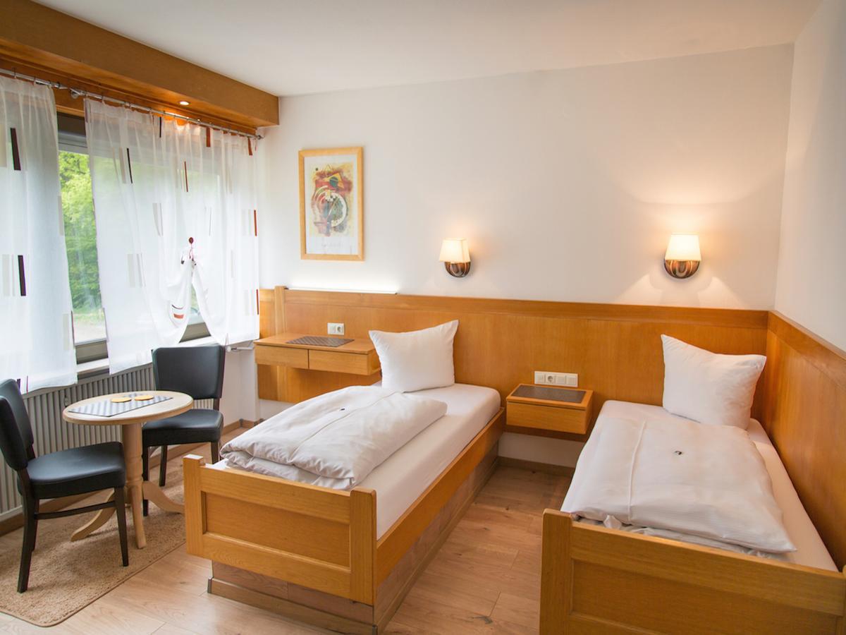Waldhotel Koenig Von Rom Waldesch Exterior photo